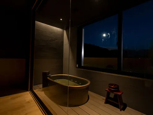 1階客室露天風呂