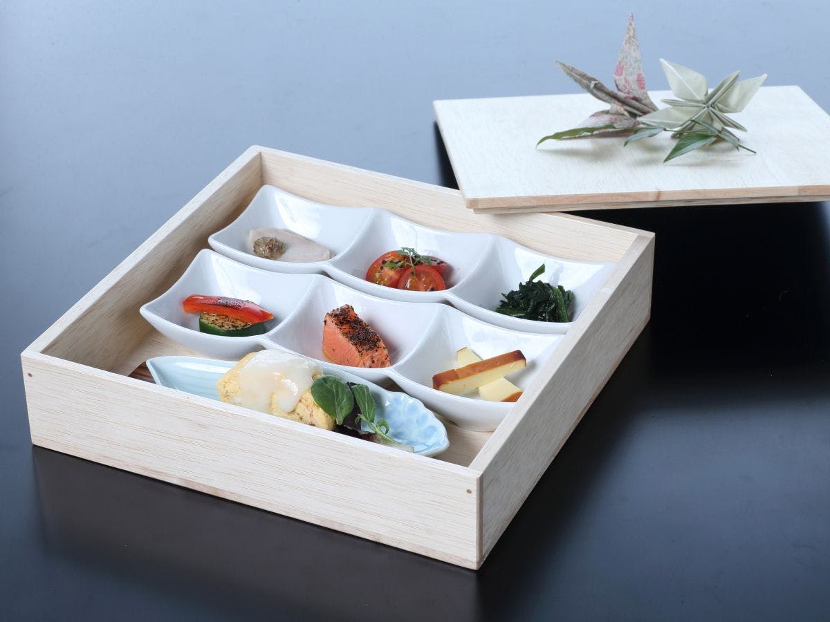 越中五位花尾温泉山帽子