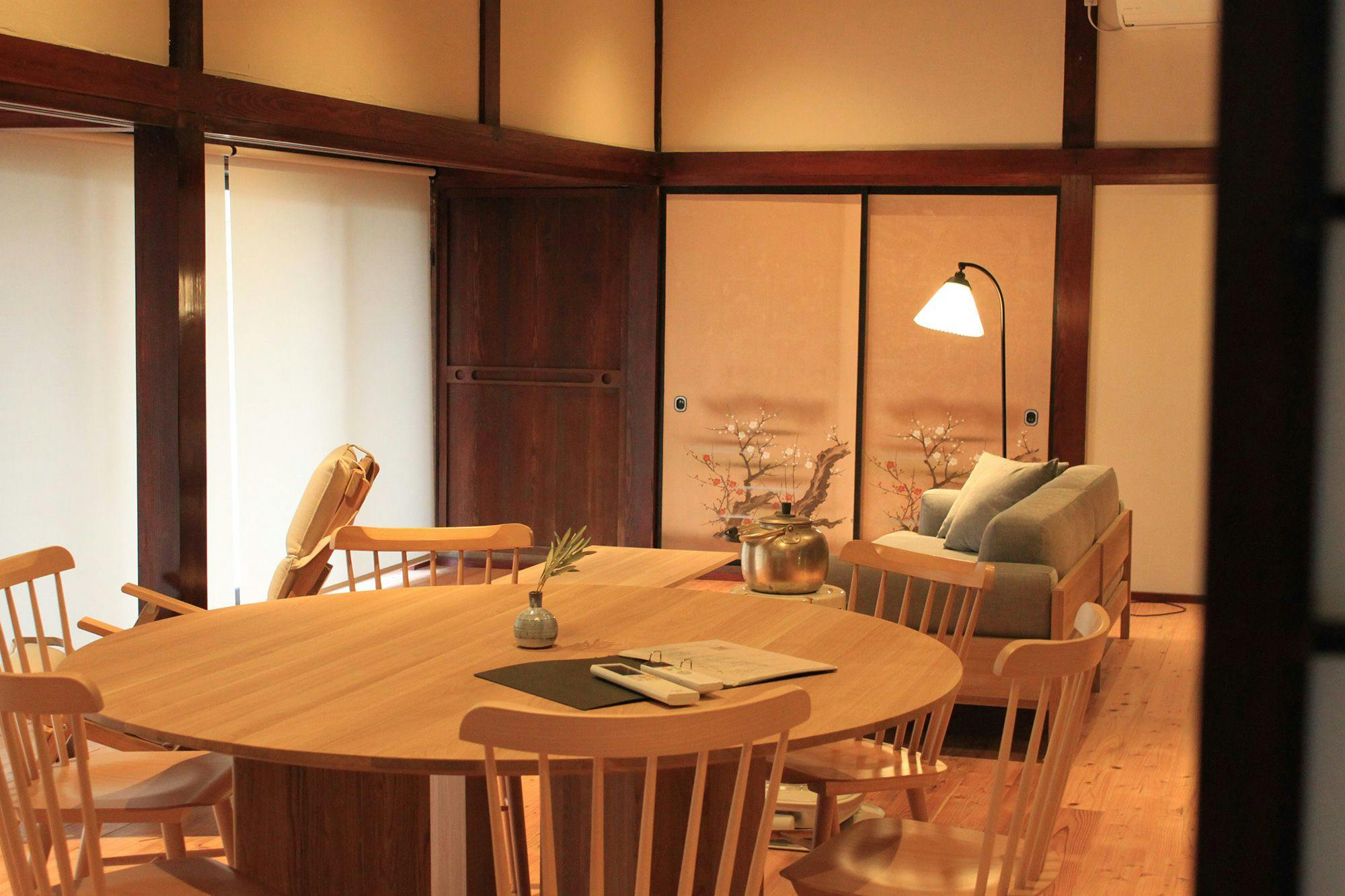 新屋敷-wine & stay shinyashiki-