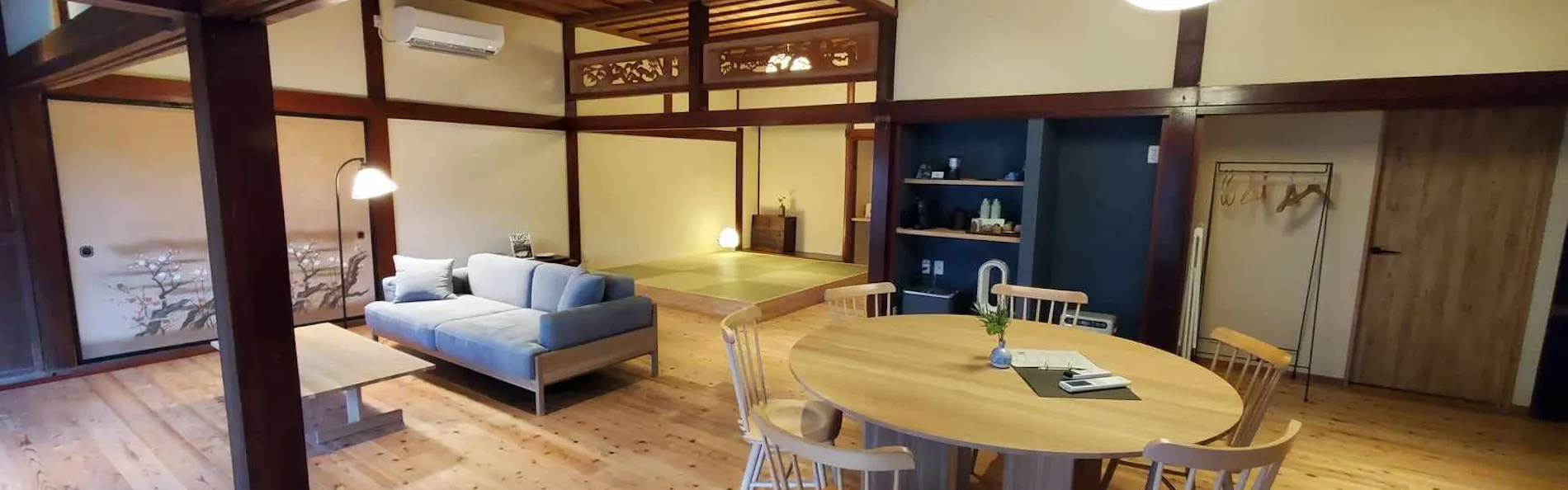 新屋敷-wine & stay shinyashiki-