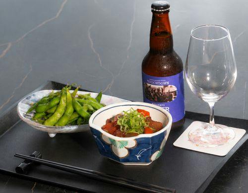 選べる一杯と楽しむ、旅館明治の晩酌時間