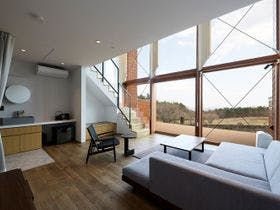 ＩＺＵＭＩ　ＰＥＡＫ　ＢＡＳＥ（泉ピークベース）