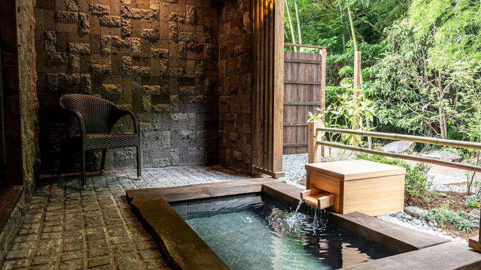 Natural Hot Spring Bath Tour Tsuki no Mure