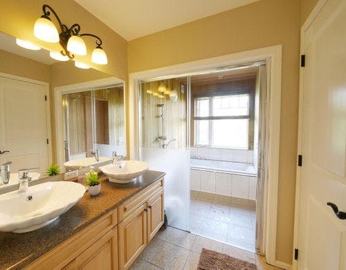 ・マスターバスルーム