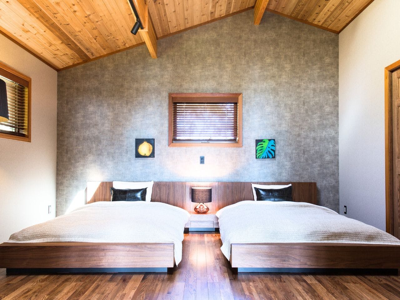 Monterey House by SANA