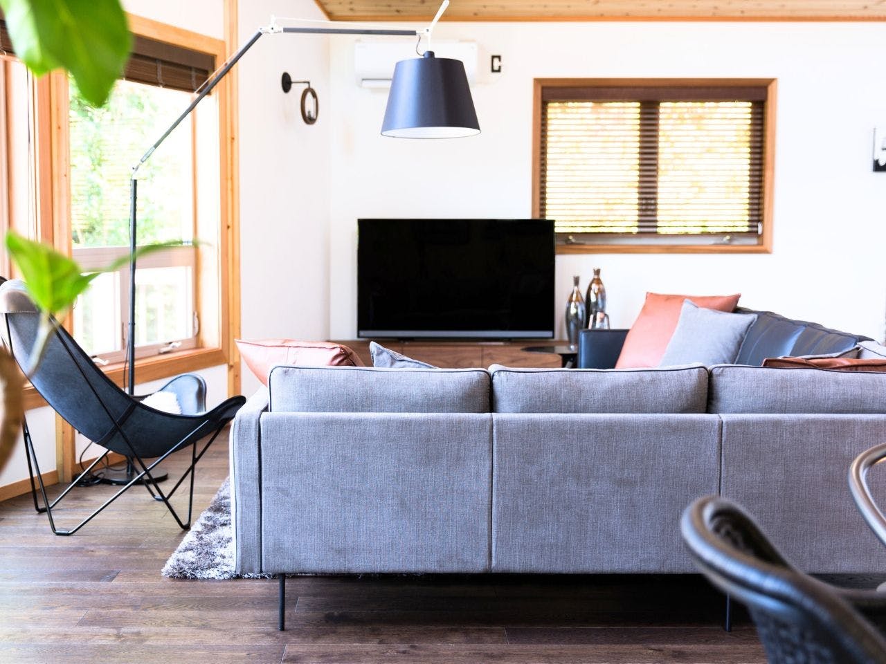 Monterey House by SANA