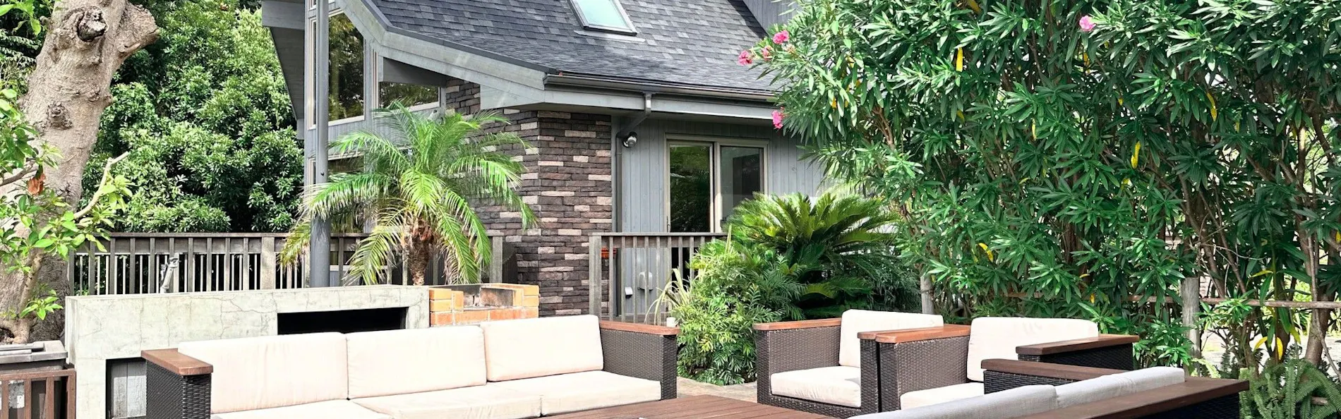 Monterey House by SANA