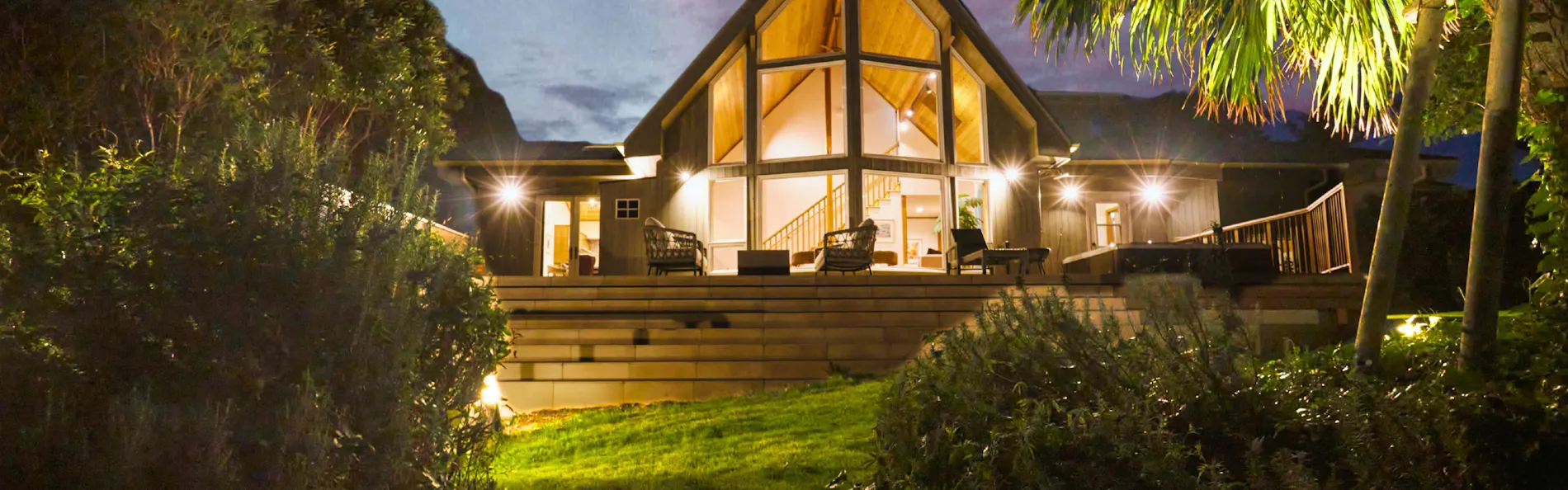 Monterey House by SANA