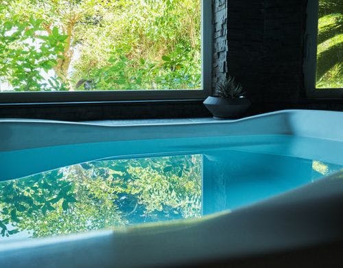 メインバスルーム／Point Pinos