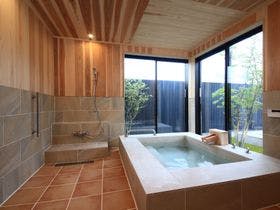 天然温泉＆プライベートSPA 瑠璃浜