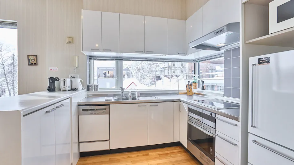 Niseko Central House & Apartment