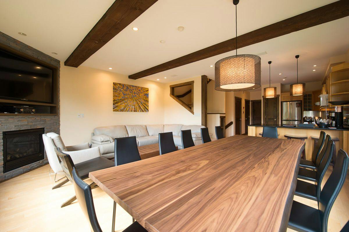 Niseko Central House & Apartment