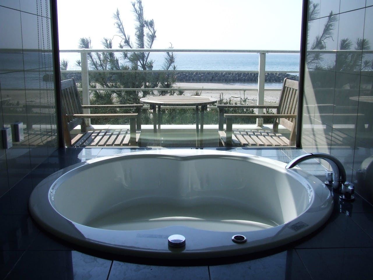 Lian IZUMO 一休.comリンク