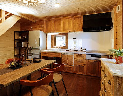 【HANDS LOG】大人のログハウス