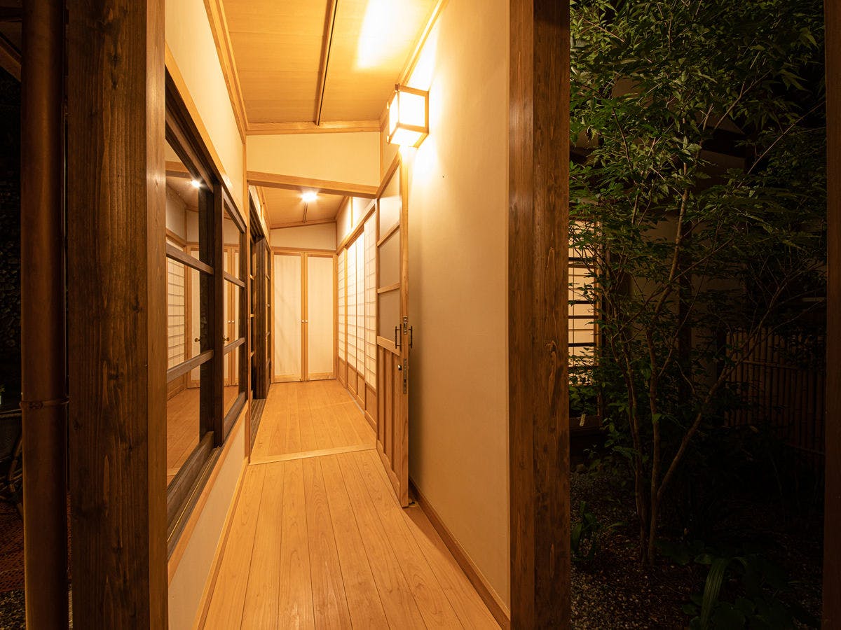 *【館内一例】廊下