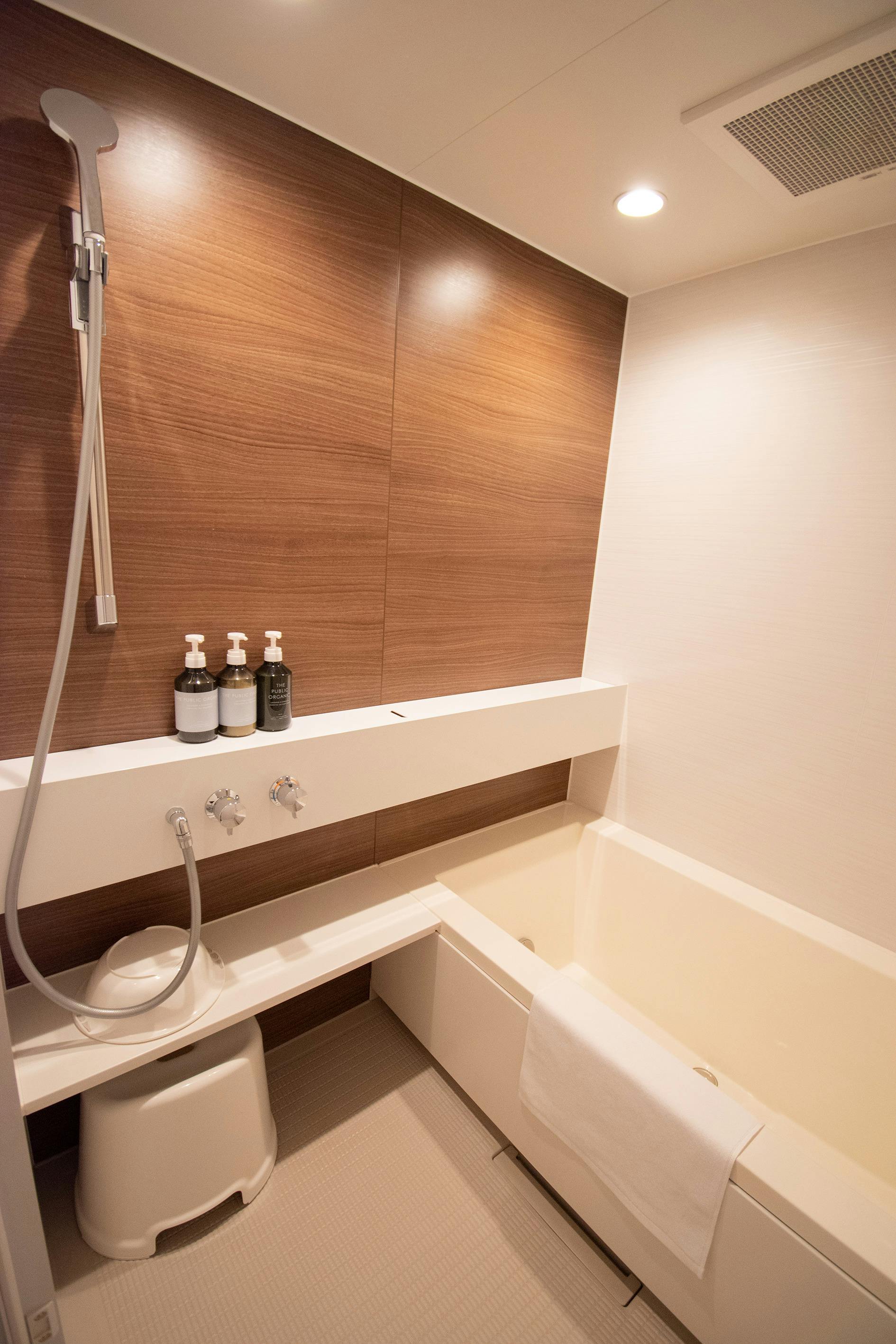 スタンダードファミリー　バスルーム