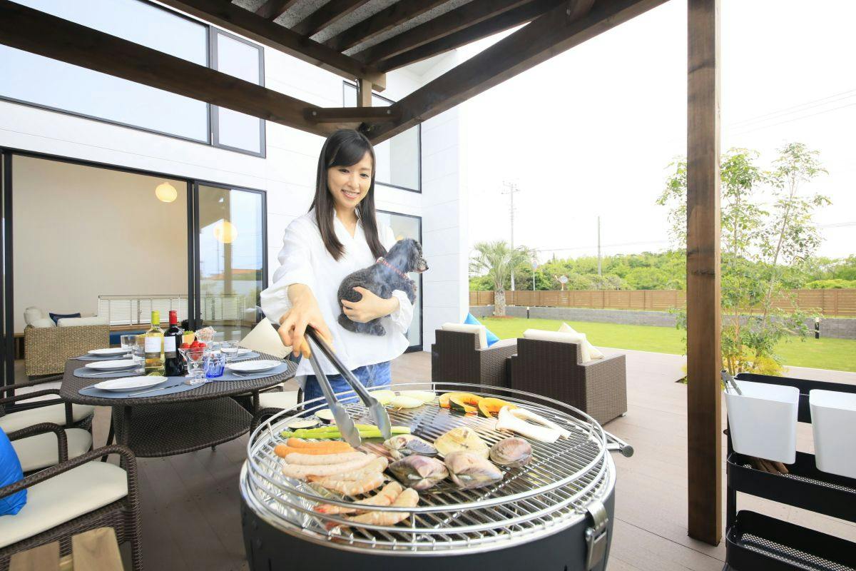 ＜BBQ機材付／1棟貸切＞ 愛犬と過ごす九十九里のプライベートヴィラ——プールサイドBBQステイ