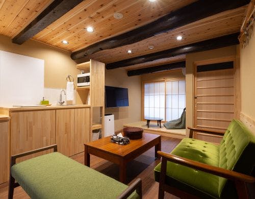 勇いさみ（居間）