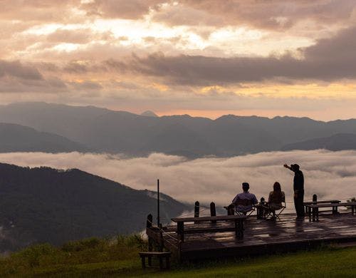 展望デッキより雲海とご来光
