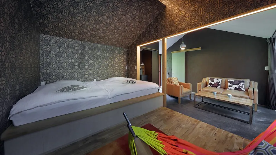 Onsen Glamping Shima Blue