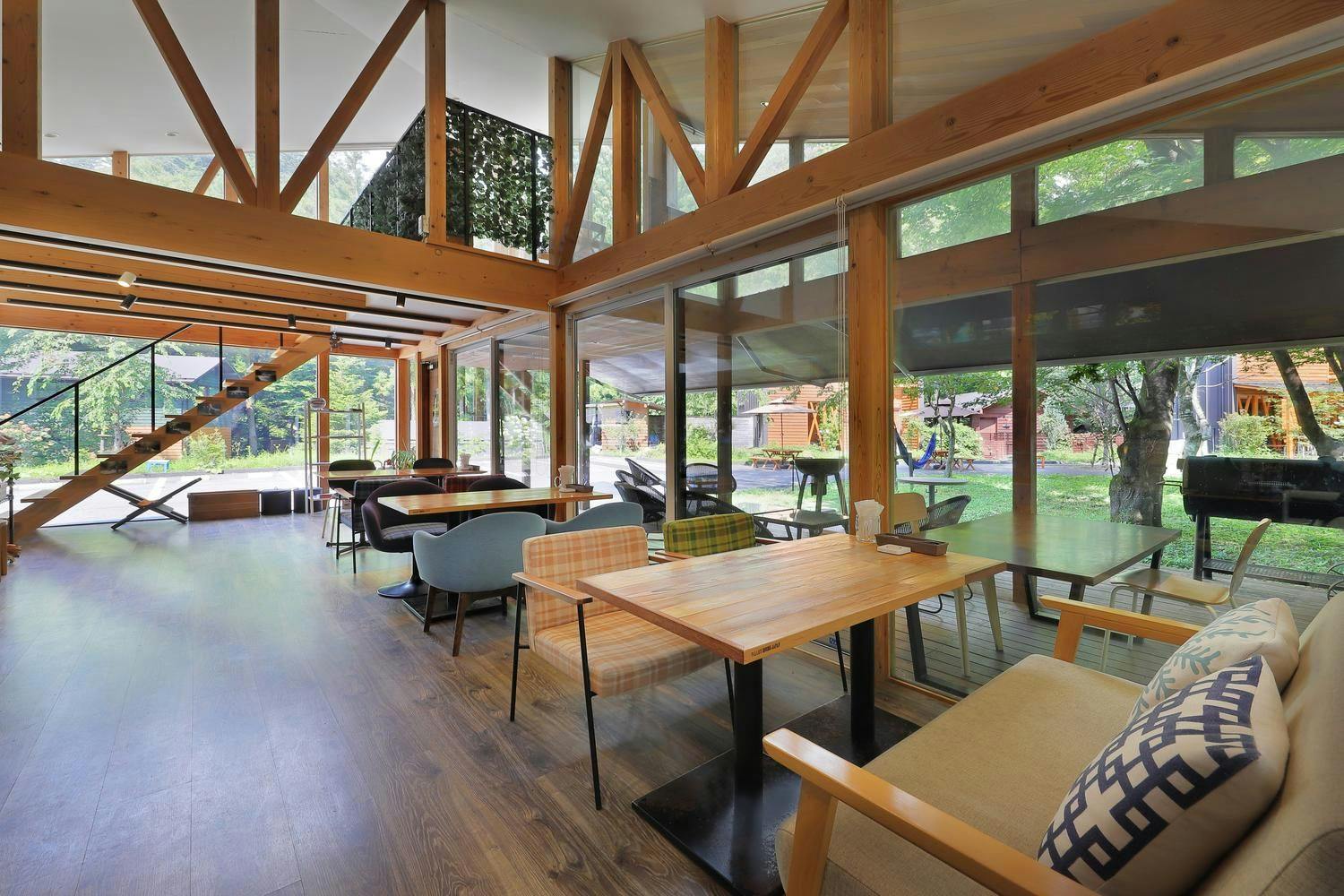 【Front＆Cafe】จูปิเตอร์ คิทเช่น