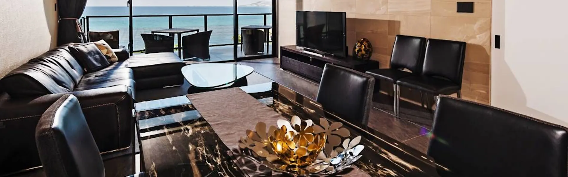 Condominium NOOSA (コンドミニアム ヌーサ)