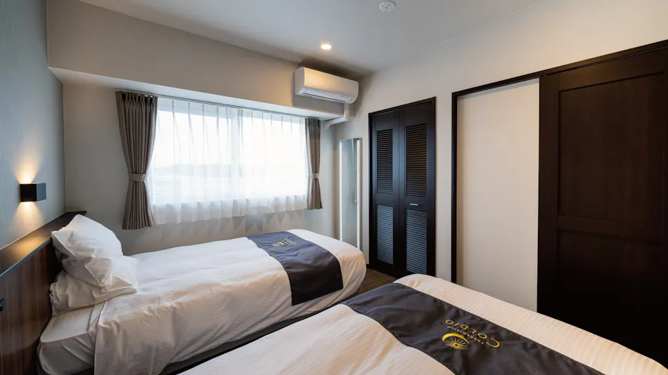 Aqua Palace Chatan by Coldio Premium