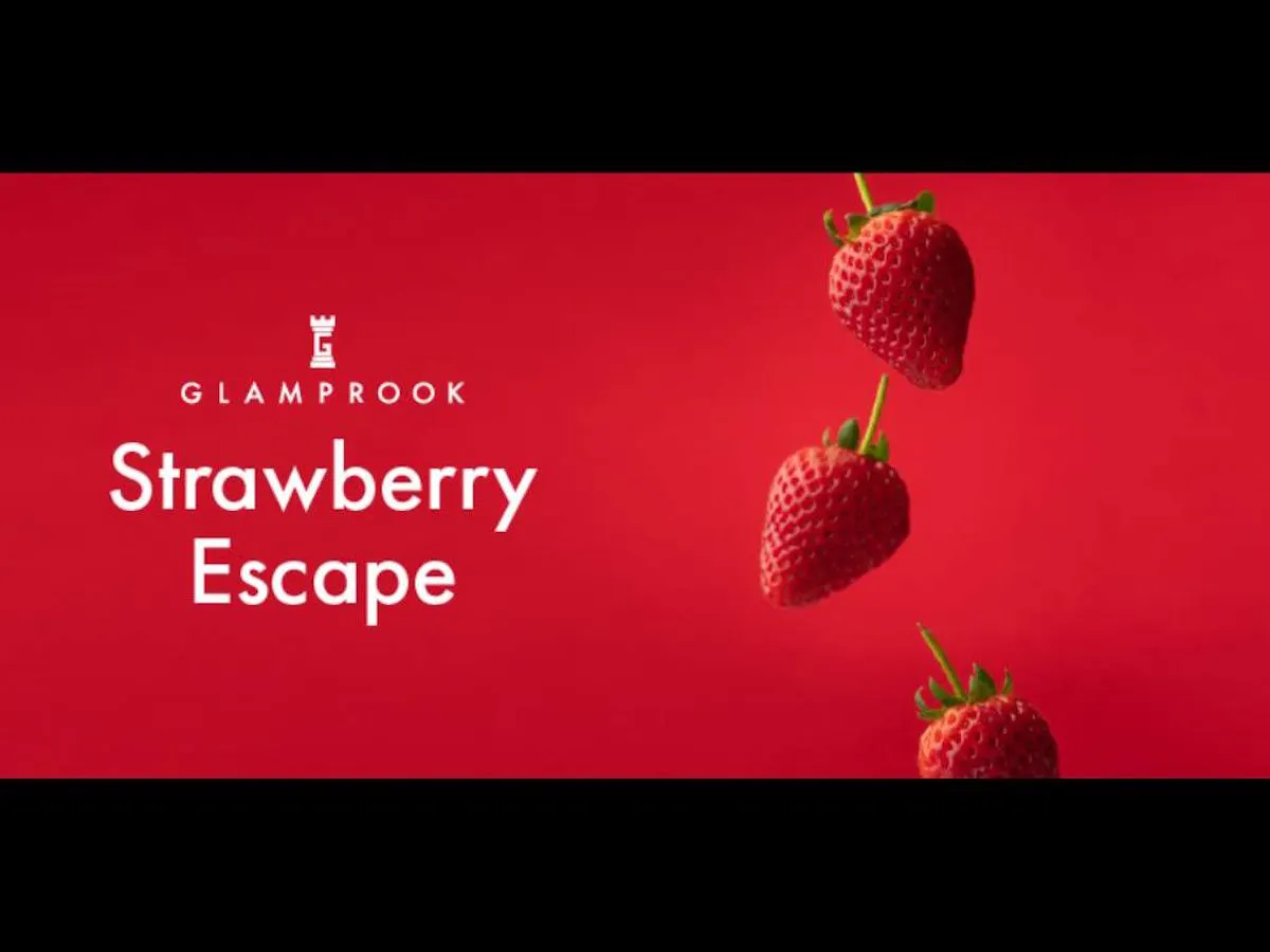 GLAMPROOK Strawberry Escape