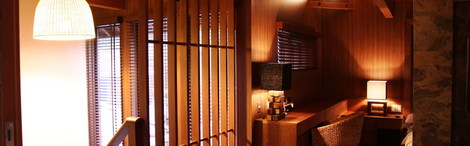 INDIGO HOUSE DS1