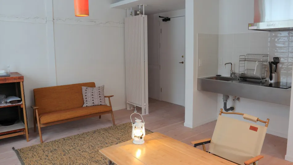 Square 8 (formerly HAKUBA Funny hours)