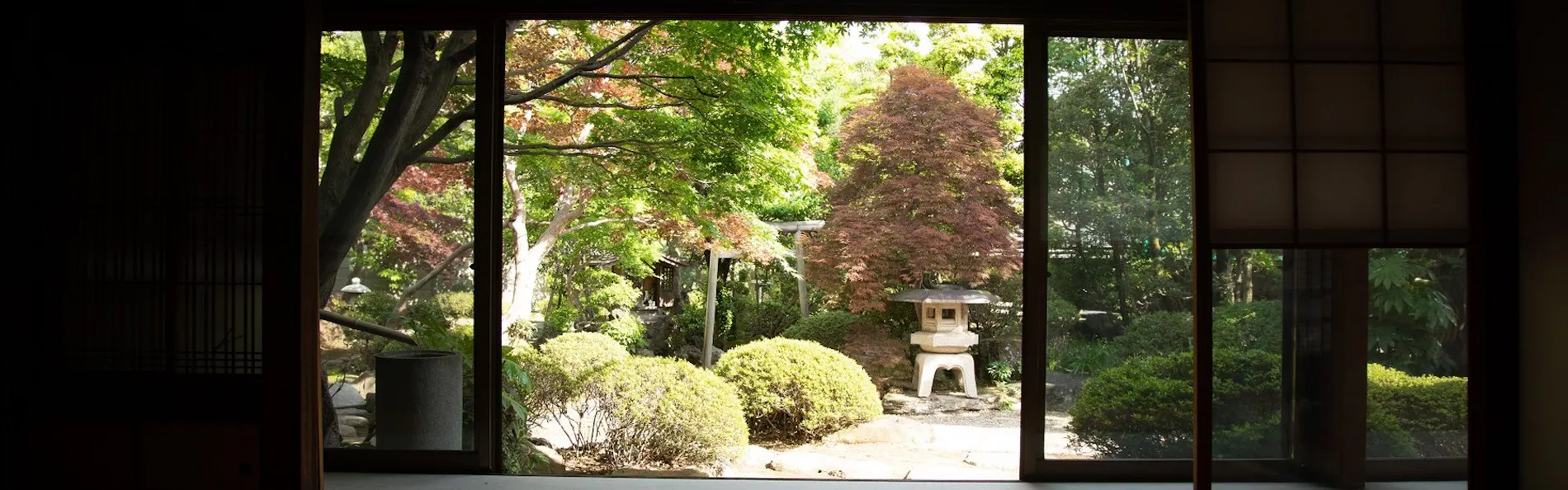 丹徳庭園