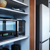 ห้องครัวและตู้เย็นชั้น 2