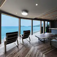 ห้องนั่งเล่นและห้องครัวชั้น 2