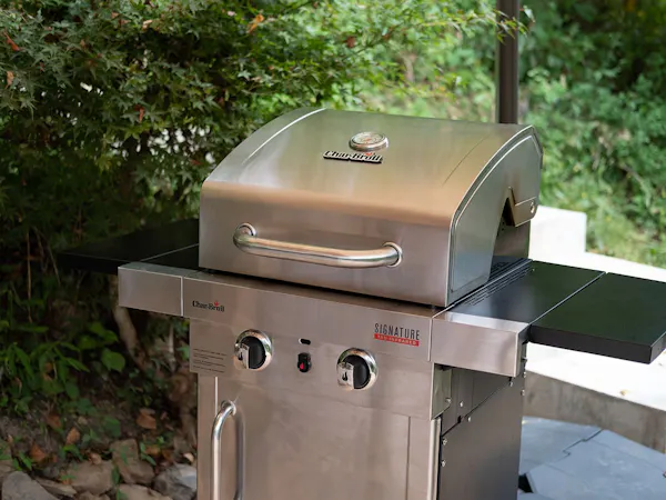 Char-Broil製BBQガスグリル