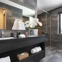 Kamar mandi lantai 2