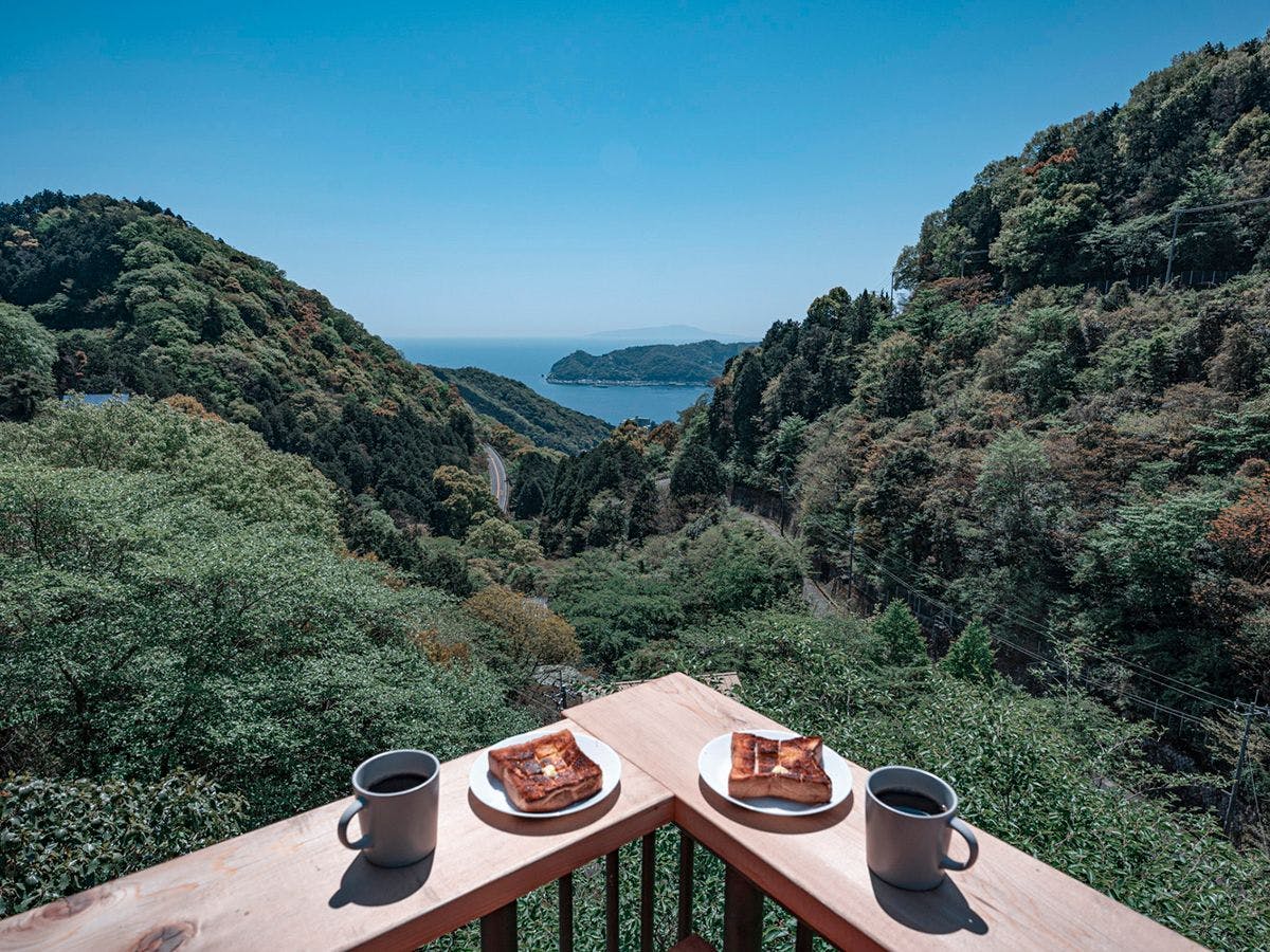 ระเบียง: ช่วงเวลาเช้าพิเศษ