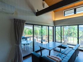 �y���ꌧ:�b��E�M�y�zTHE ROSE VILLAGE