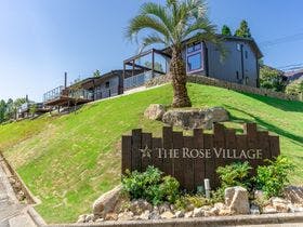 ＴＨＥ　ＲＯＳＥ　ＶＩＬＬＡＧＥ 施設全景