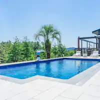 สระว่ายน้ำสาธารณะ