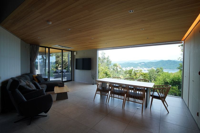 designer’s villa EDGE
