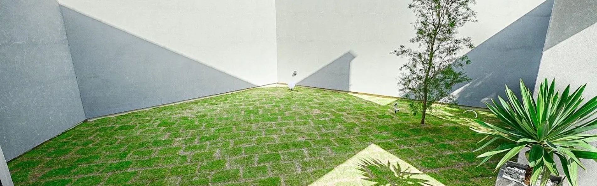 designer’s villa EDGE
