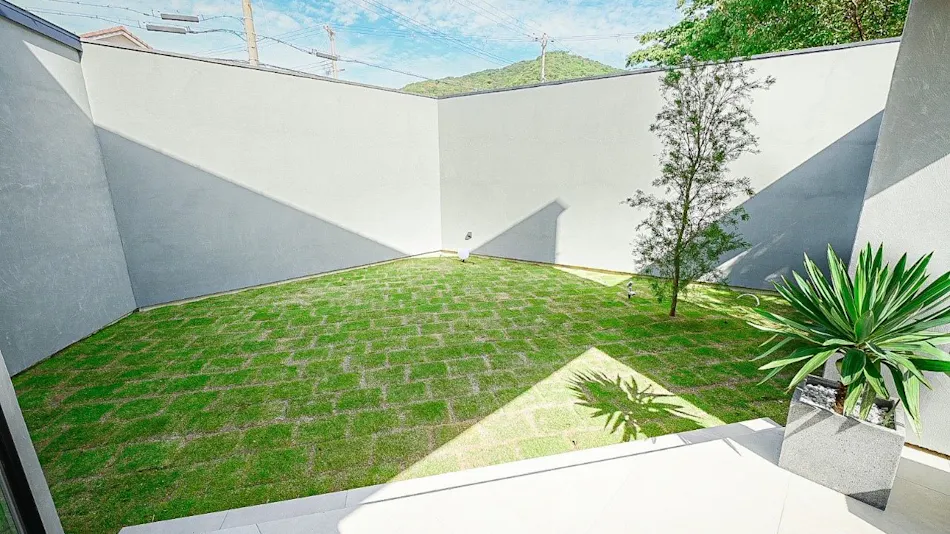 Designer’s Villa EDGE