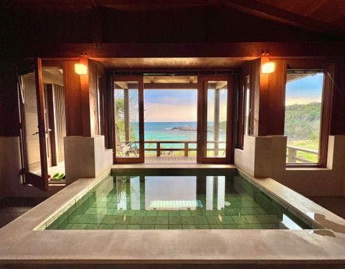 メインルーム：バスルームからの眺望