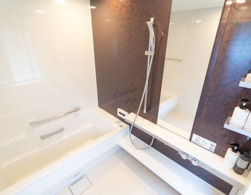 離れ（バスルーム）