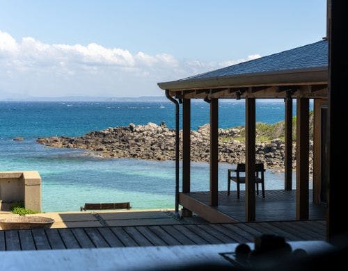 外観（プライベートビーチ側）