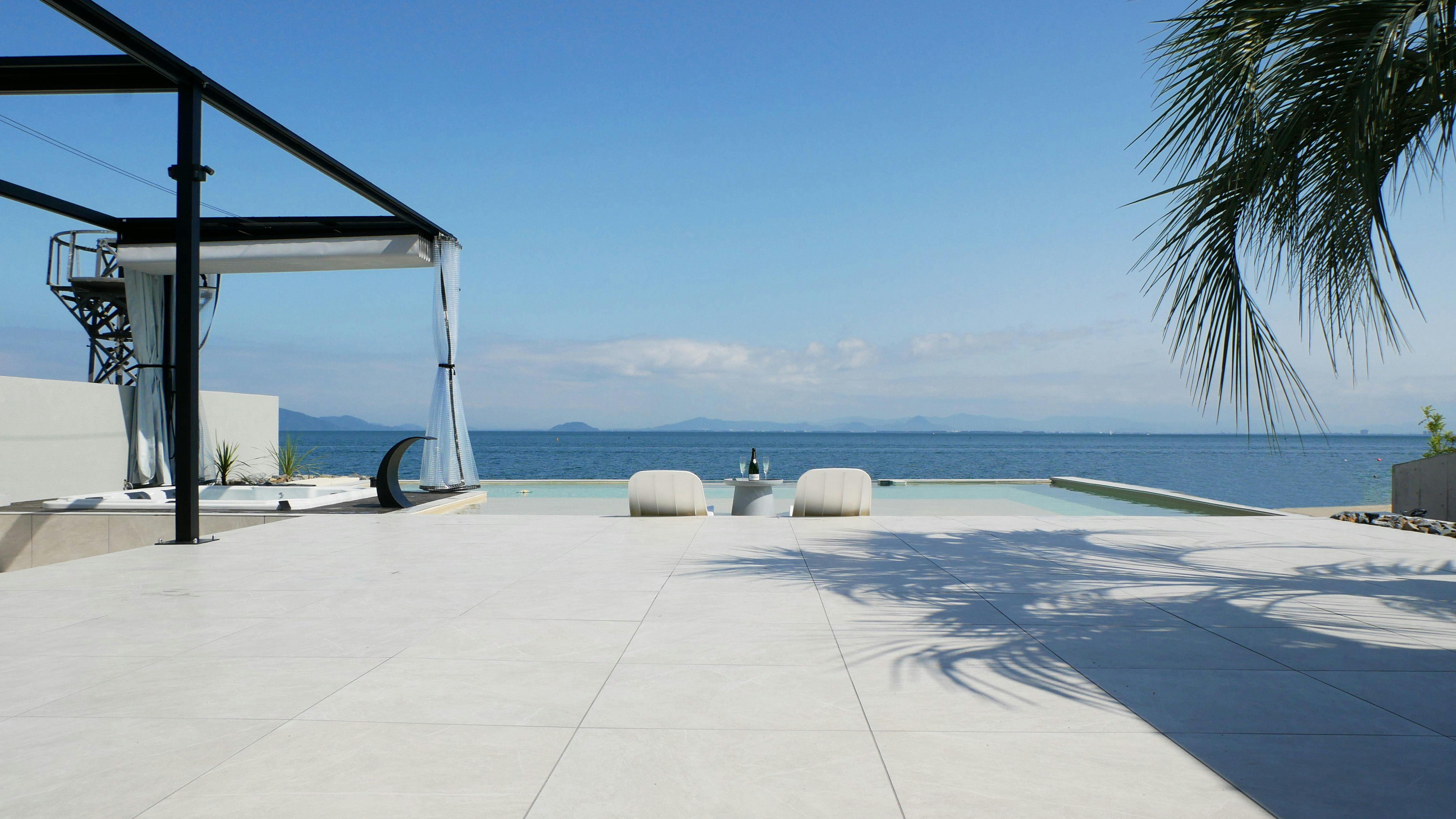 PLATINUM RESORT
