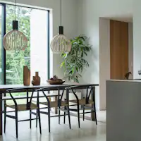 ダイニングテーブル