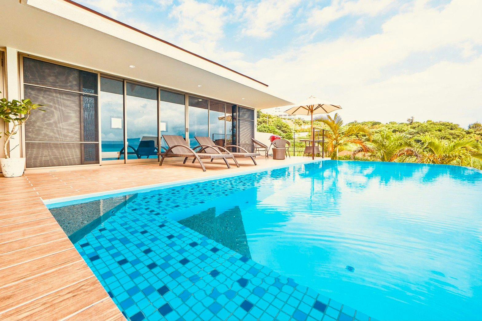 relax kouri villa Rekrrr
