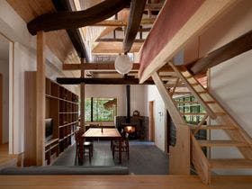 【岡山県美作・湯郷の高級貸し別荘・コテージ・ログハウス】Casa 狐穴 KitsuneAna 和モダンな100年古民家で里山を体験する