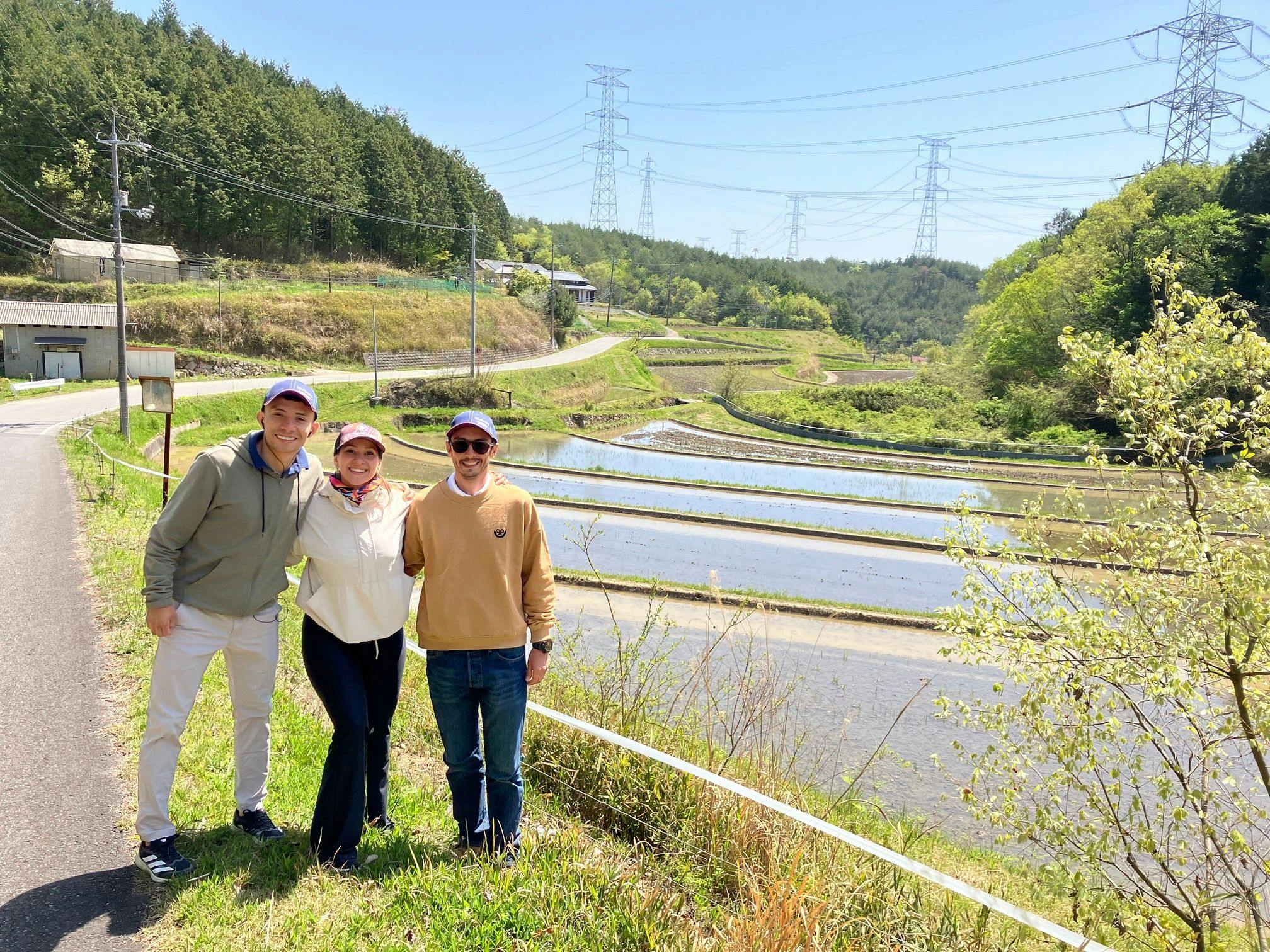 Casa 狐穴 KitsuneAna 和モダンな100年古民家で里山を体験する